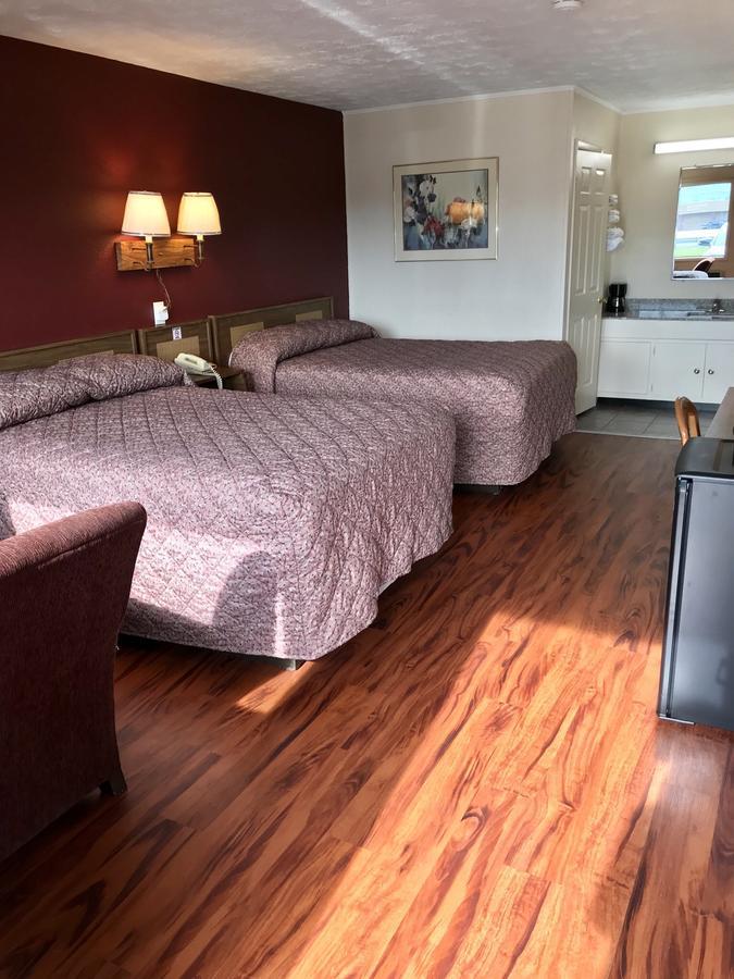 American Inn Stevenson מראה חיצוני תמונה